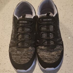 Skechers Glide Srep  Charcoal and Black Athletic Shoes